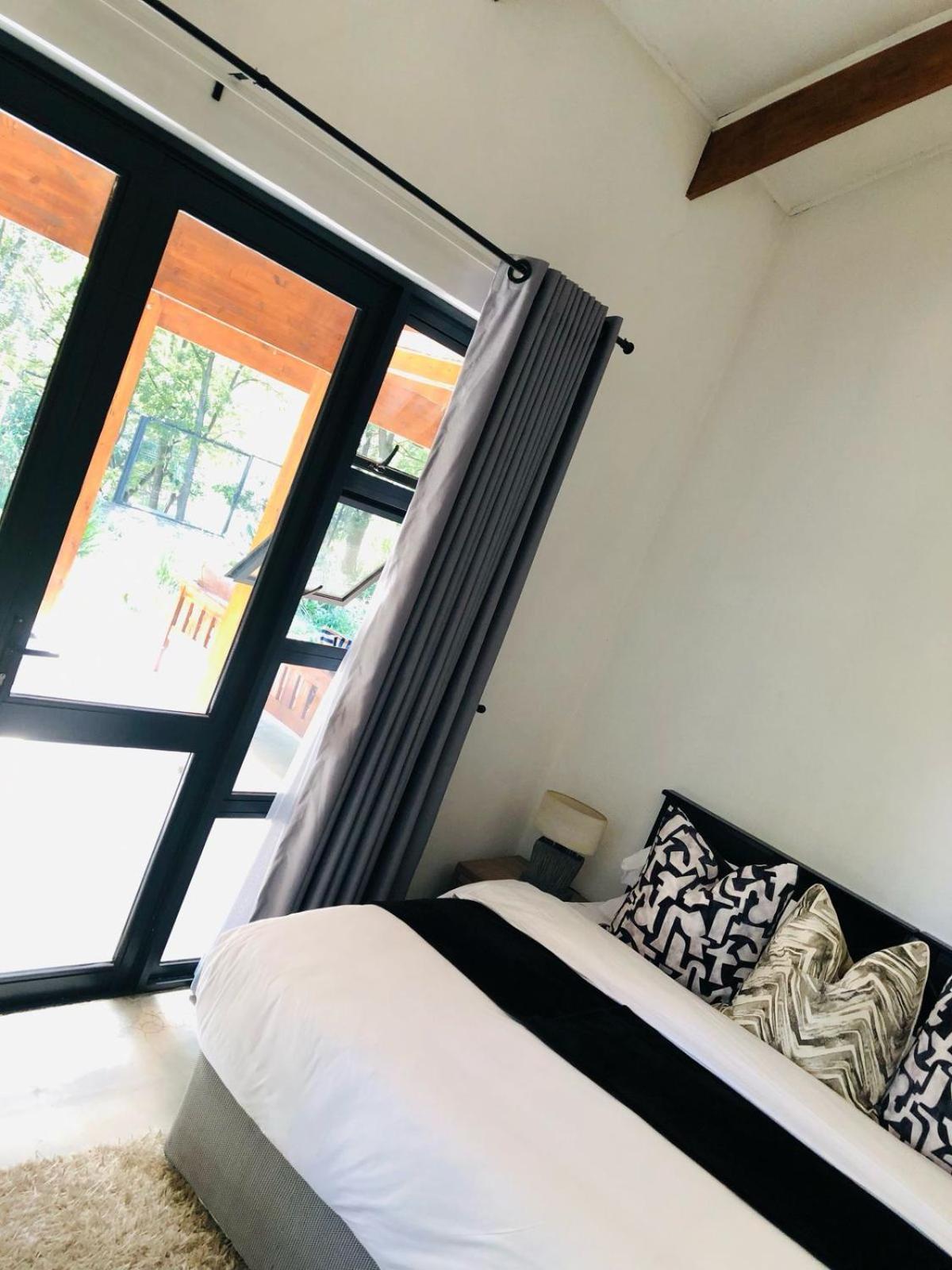 יוהנסבורג Sand River Guest House מראה חיצוני תמונה