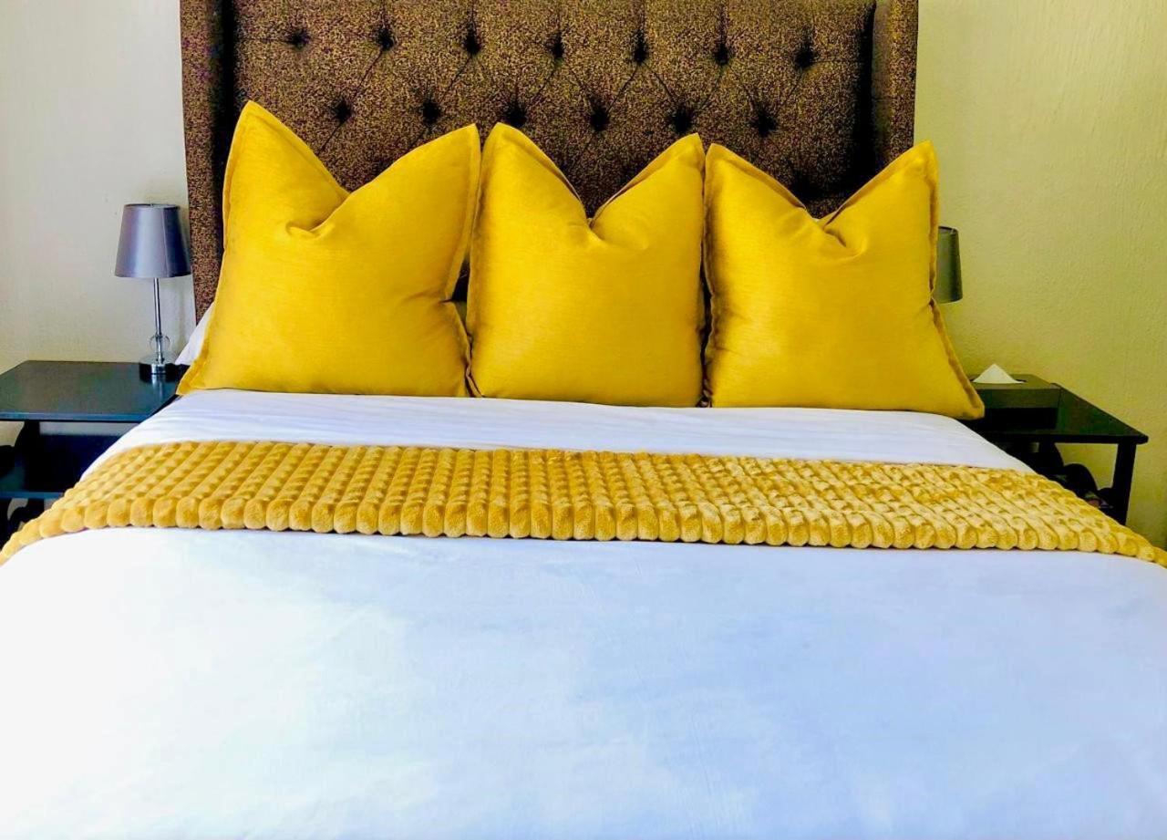 יוהנסבורג Sand River Guest House מראה חיצוני תמונה
